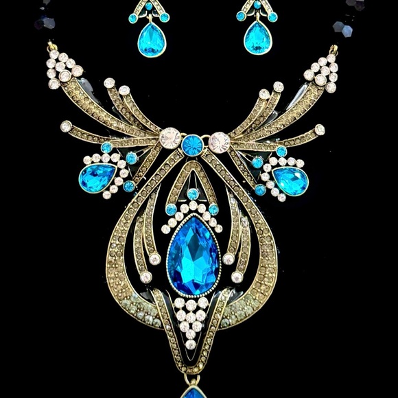 Heidi Daus Blue and Gold Necklace Set - Picture 3 of 4